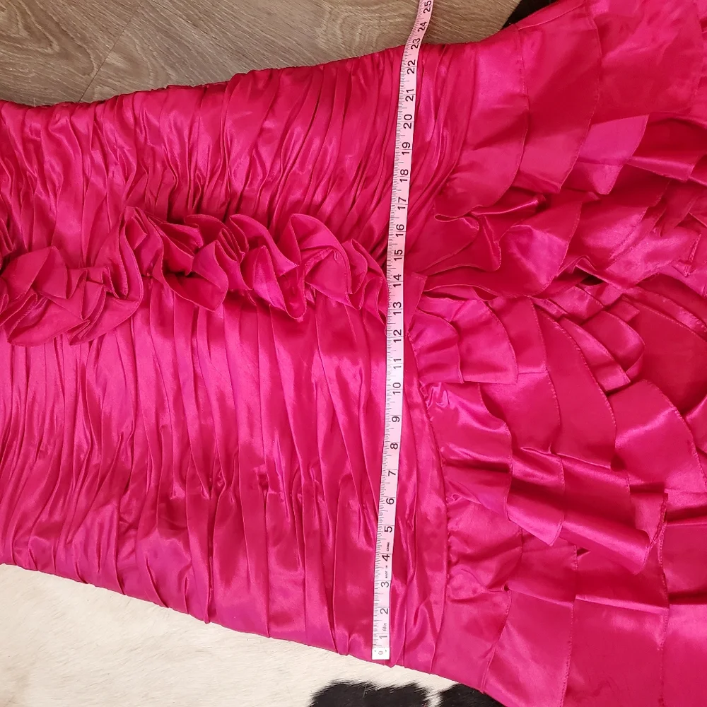 Cuban Ruffled Dress - Picture 6 of 8